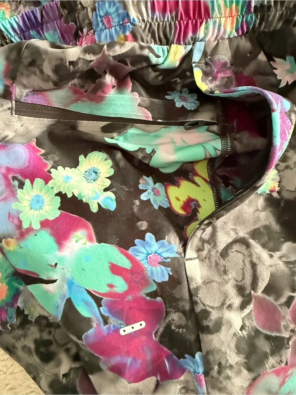 Lululemon Floral Glow Blue Multi NWT 7